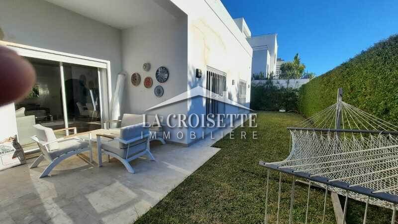 Villa S+3 plain pied avec un beau jardin à La Marsa